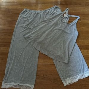 Ladies 2 piece PJs